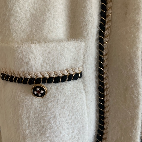 Elegant white jacket size S/M - Picture 4 of 8